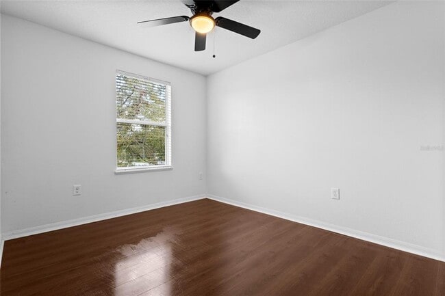 Building Photo - 4431 Ashburn Square Dr