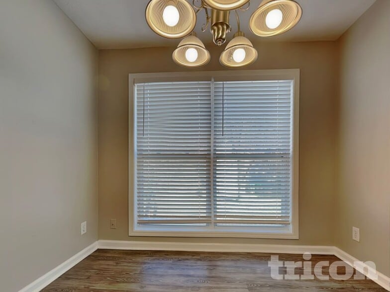 Building Photo - 3395 Sheree Trail