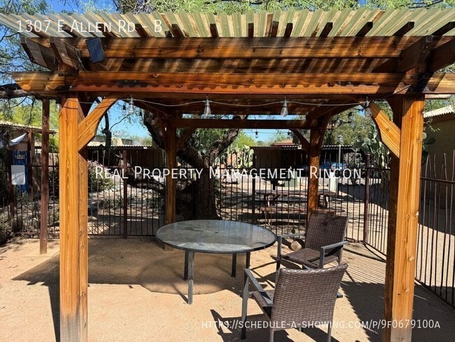 Building Photo - 1307 E Allen Rd