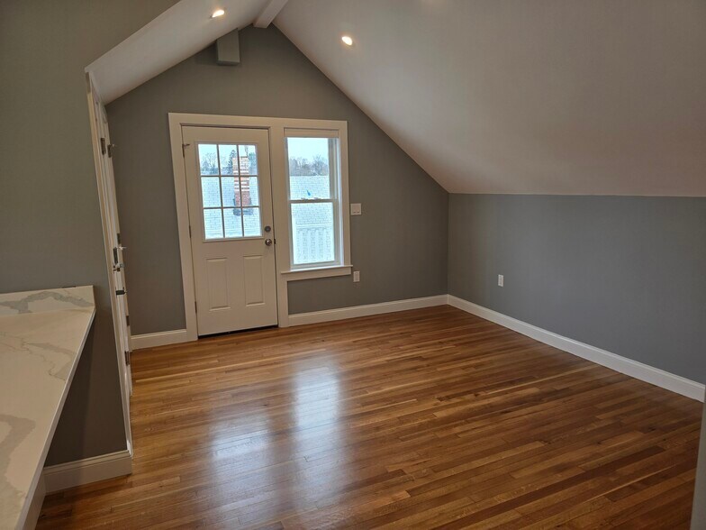 Building Photo - 29 Appleton St