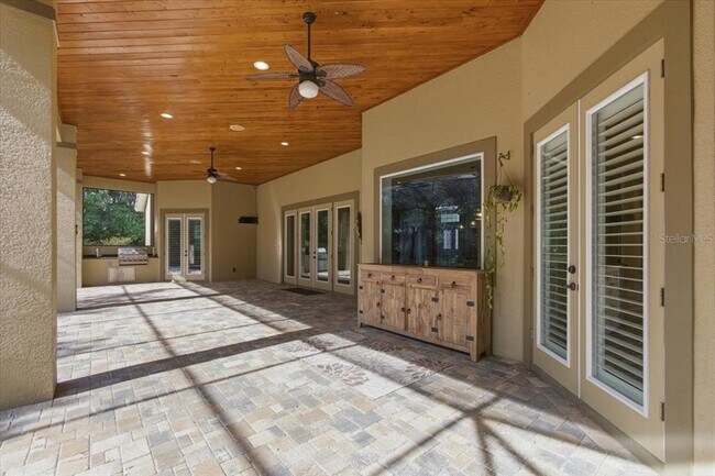 Building Photo - 7 Spanish Moss Ct