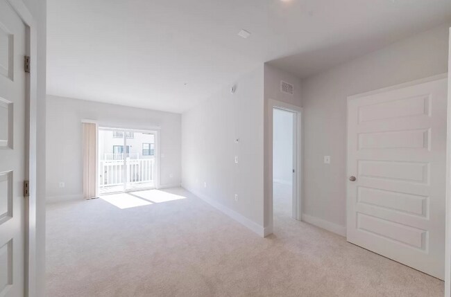 Building Photo - 552 Greybull Walk