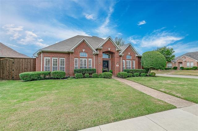 Building Photo - 10009 Forrest Dr