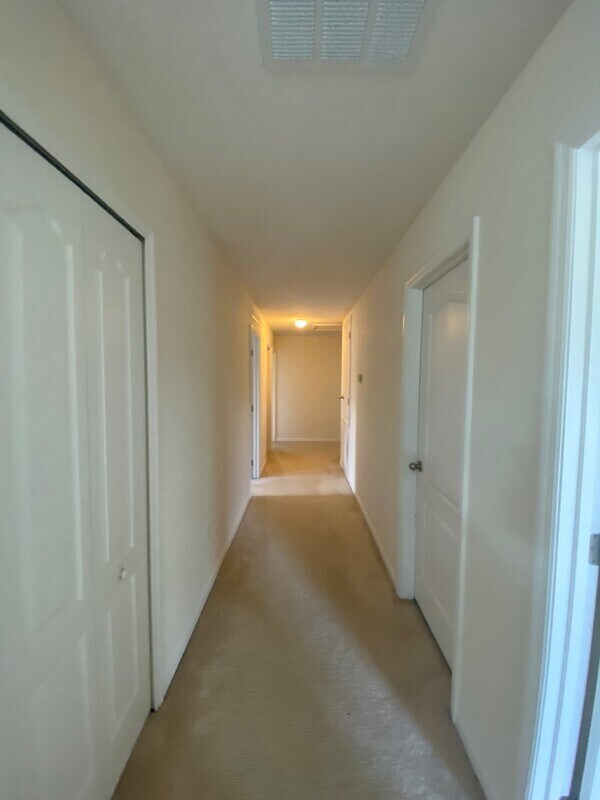 Building Photo - 2851 Moonstone Bend