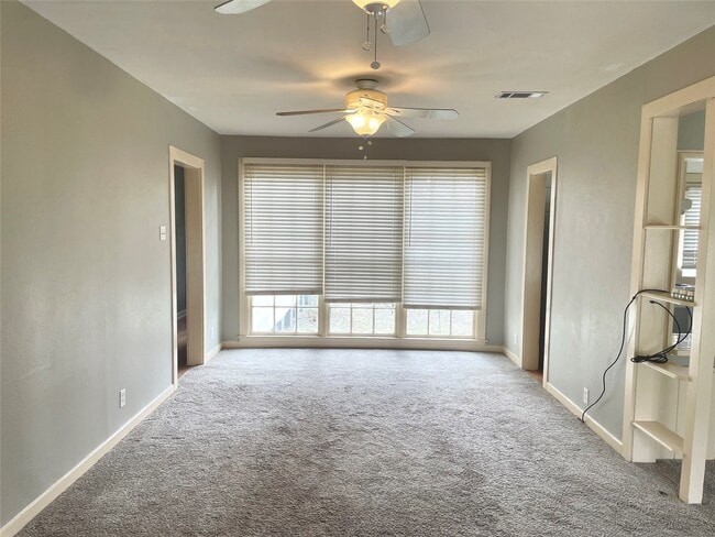 Building Photo - 3326 Triplett St