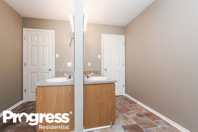 Building Photo - 14134 Moonlight Path