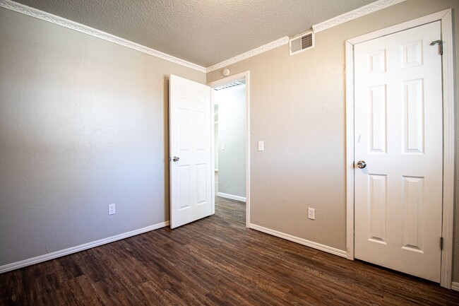 Building Photo - Great 3 Bed 2 Bath in OKC!