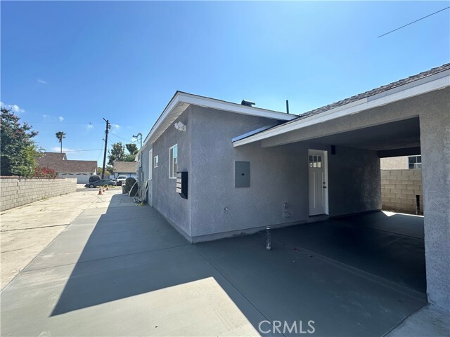 Building Photo - 1515 W 147th St