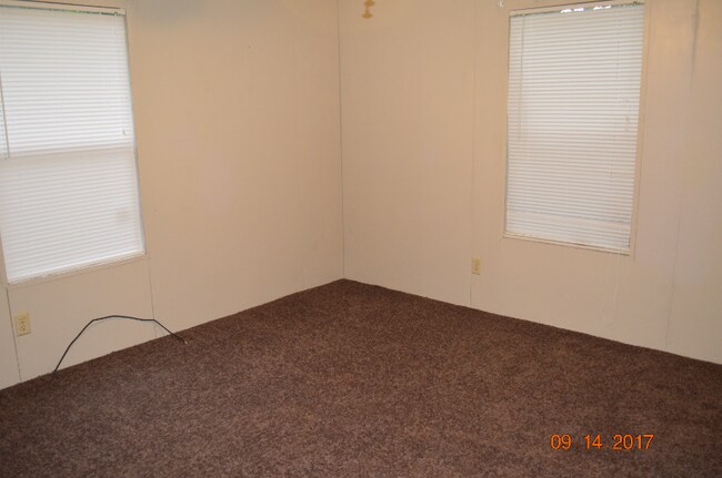 Building Photo - 1 Fews Chapel Rd