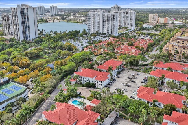 Building Photo - 3155 NE 184th St