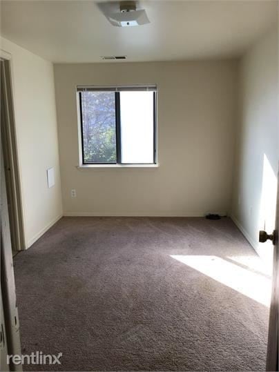 Building Photo - 2 br, 2 bath  - Creekwood Townhomes  Townhome