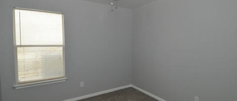 Building Photo - 200 Newport Landing Pl