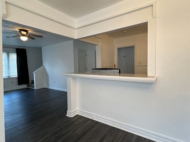 Building Photo - 1136 NW Maple- COMING SOON!