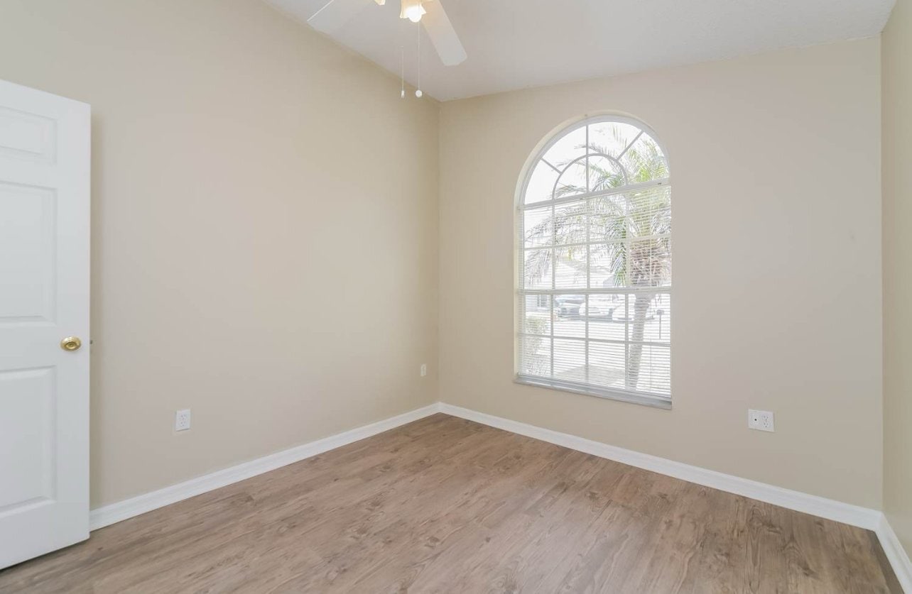 Building Photo - 216 Manoel Ln