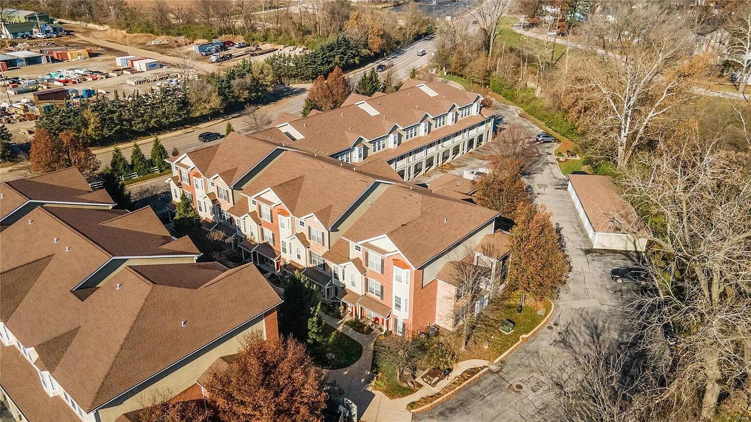 Building Photo - 2732 McKnight Crossing Ct