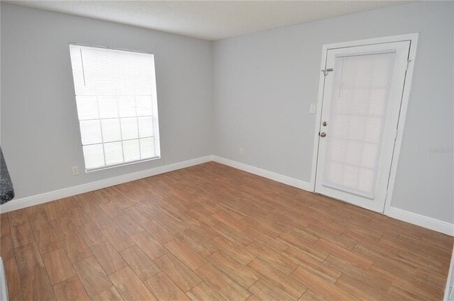 Building Photo - 8722 Mallard Reserve Dr
