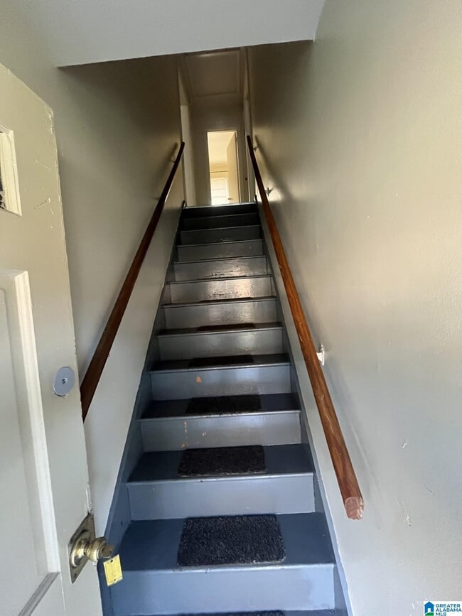 Building Photo - 7721 2nd Ct N