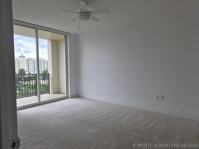 Building Photo - 550 Okeechobee Blvd