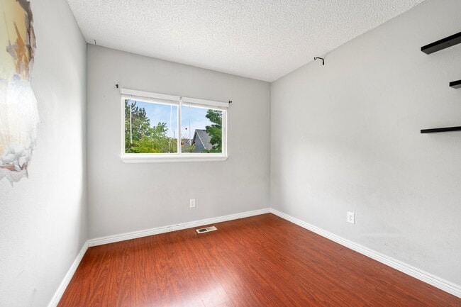 Building Photo - 145 Caria Dr