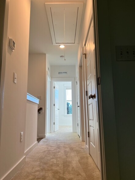 Building Photo - Room in Townhome on Kiernan Grove Ln