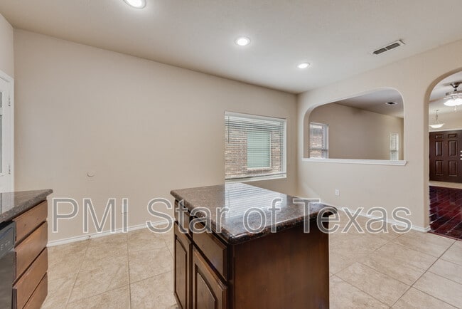 Building Photo - 1624 Placitas Trail