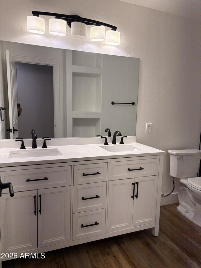 Building Photo - 13528 W Windsor Blvd