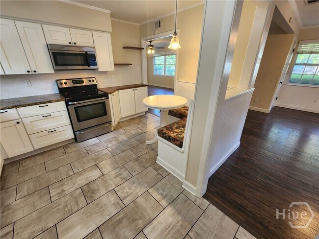 Building Photo - 5014 Spartan Dr