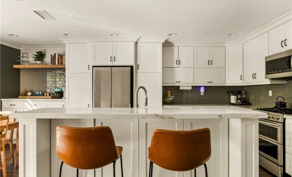 Building Photo - 26581 Domingo Dr