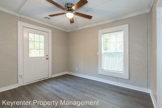 Building Photo - 3 br, 1 bath House - 443 S 53rd West Ave