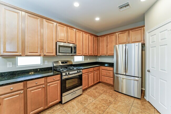 Building Photo - 7554 S Ocean Port Dr