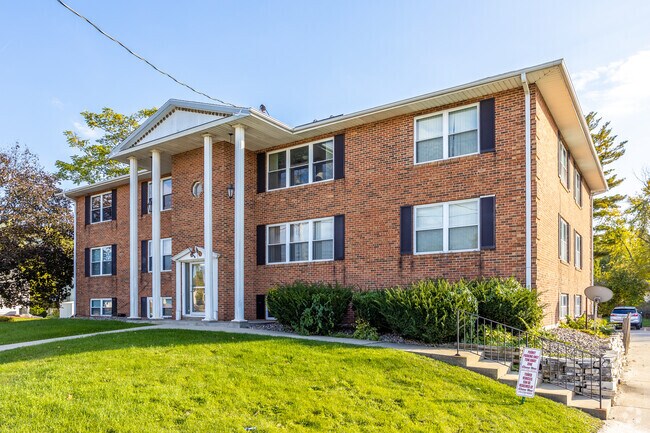 Building Photo - Hickman One