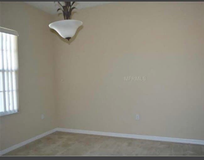 Building Photo - 554 Reddicks Cir