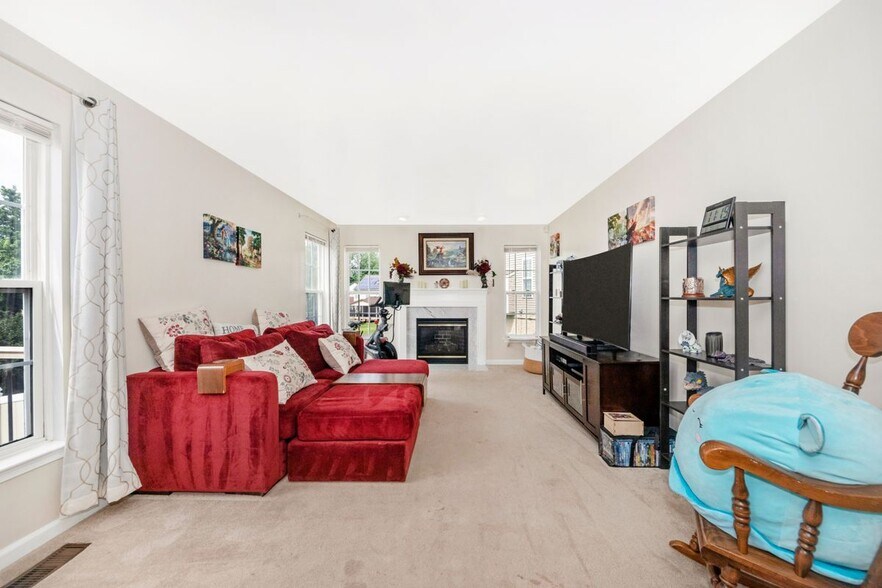 Building Photo - 8403 Black Willow Ct
