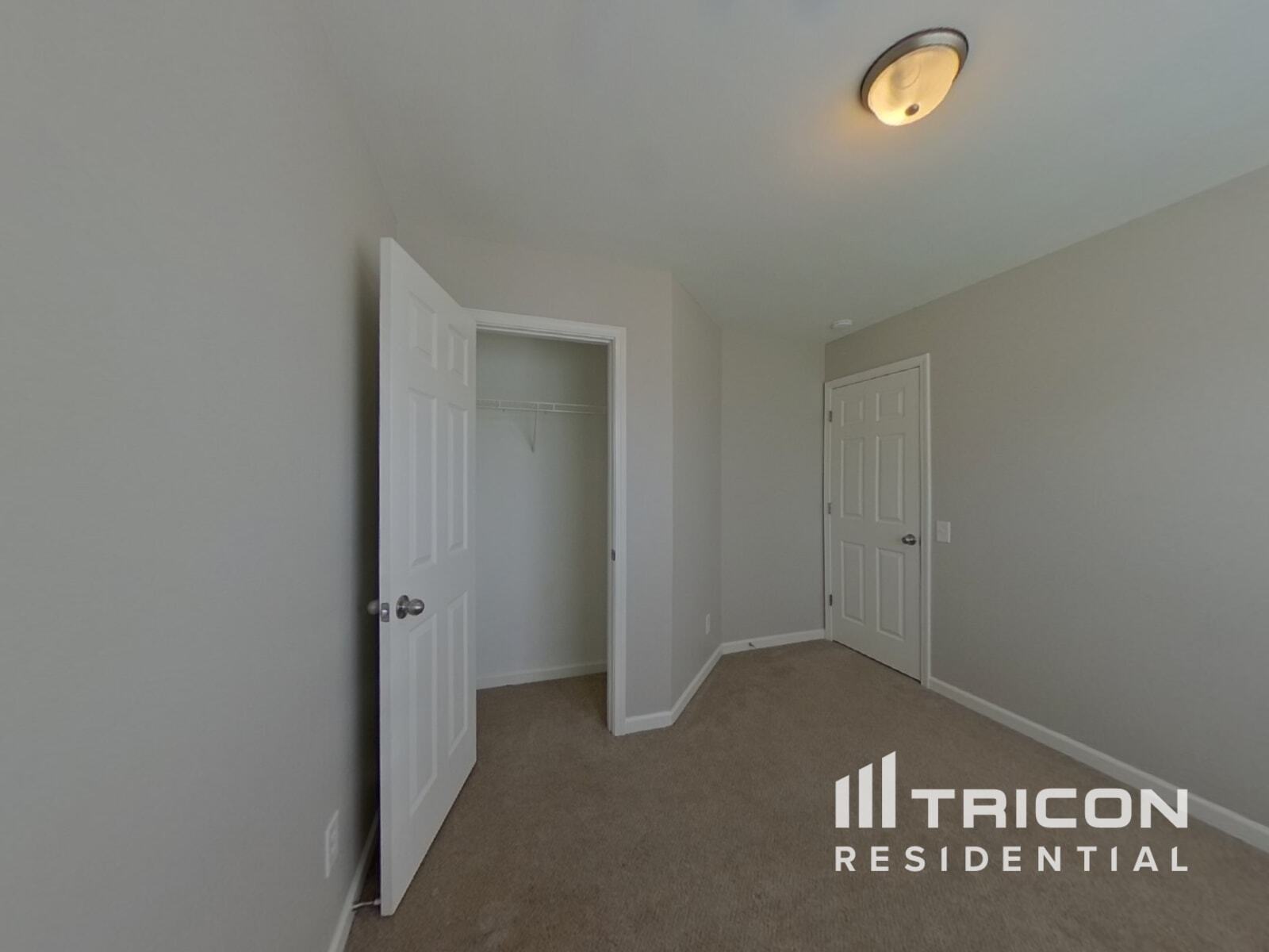 Building Photo - 5322 Peachwood Dr