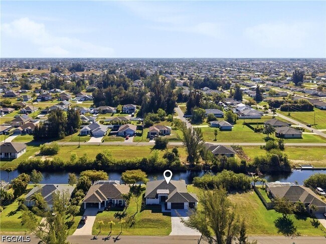 Building Photo - 1119 NW 28th Pl