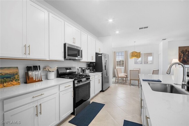 Building Photo - 15158 Bluffton Ln