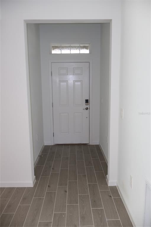 Building Photo - 3260 NE 40th Ln