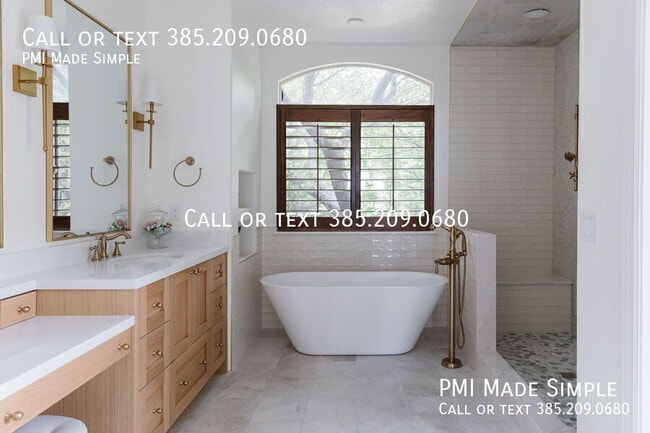 Building Photo - 1777 Crimson Oak Dr