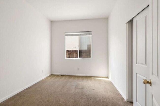 Building Photo - 7991 Springarden Wy