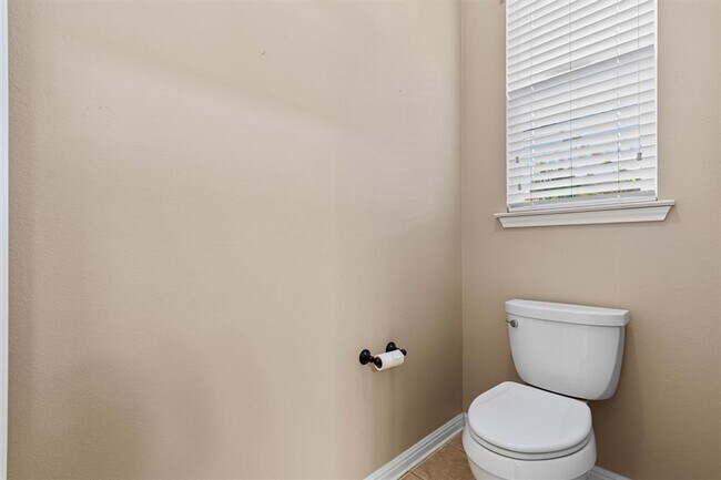 Building Photo - 409 Rio Grande Loop