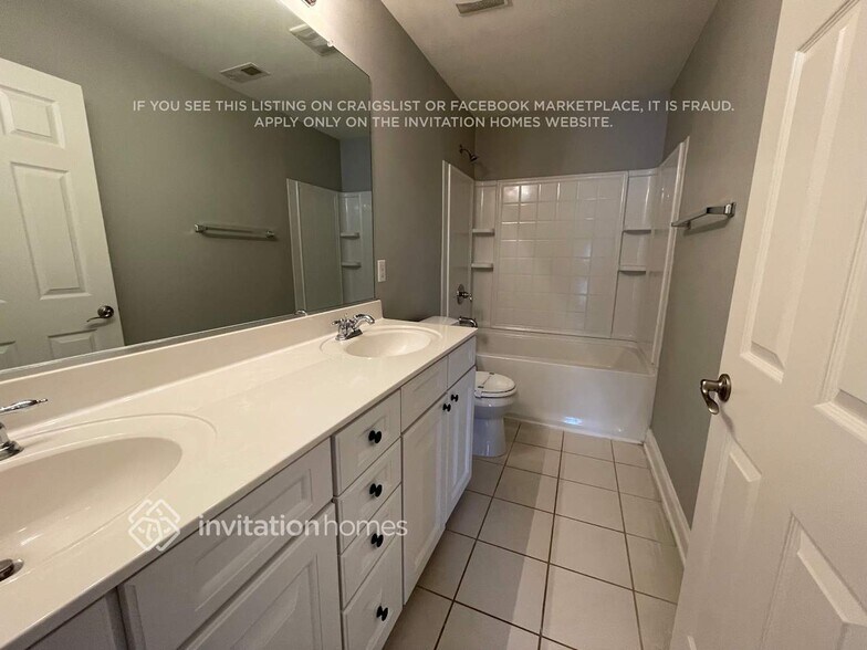 Building Photo - 3624 Cottesmore Dr