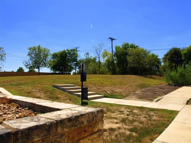 Building Photo - 213 Parable Cove