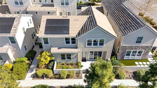 Building Photo - 346 Chorus