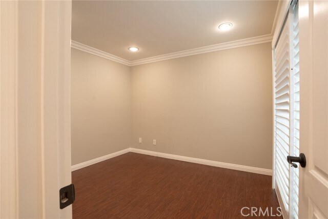 Building Photo - 15735 La Subida Dr