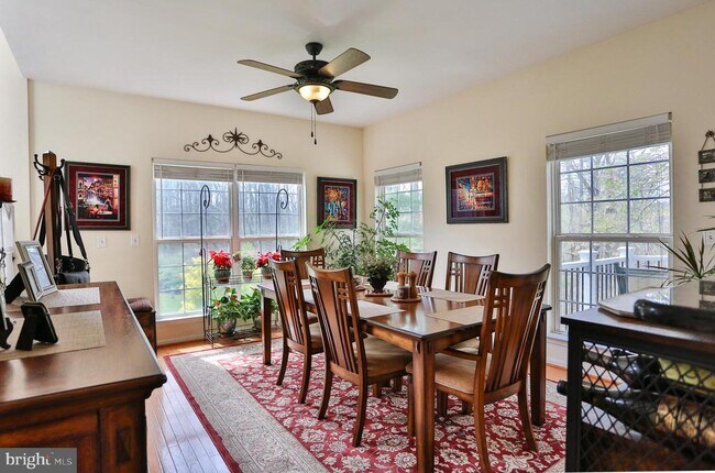 Building Photo - 5111 Lands End Ct