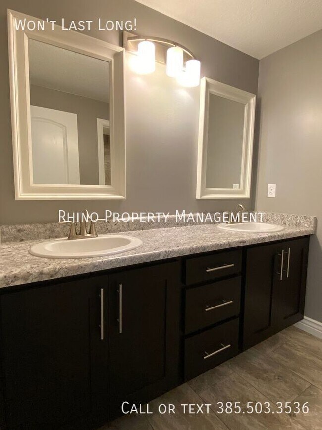 Building Photo - 13729 Crimson Patch Way