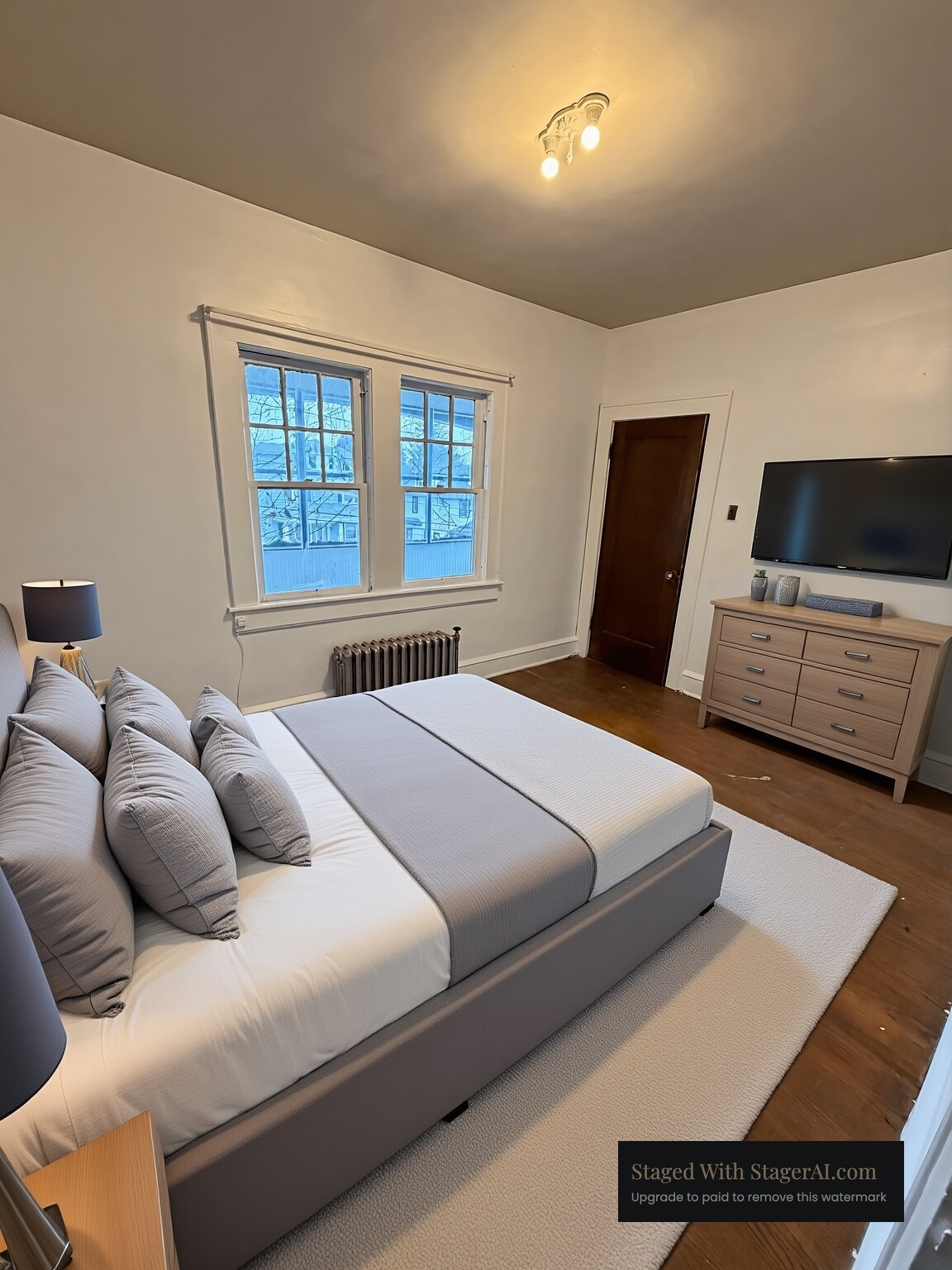 Building Photo - 517 Miles Ave