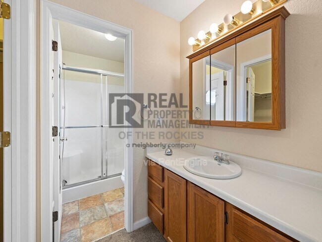 Building Photo - 506 Pebble Beach Ave