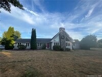 Building Photo - 6 Kingsley Dr