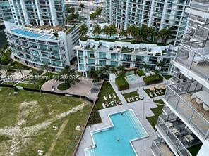 Building Photo - 350 S Miami Ave